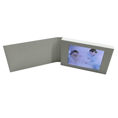 Bon prix Carte de visite vidéo LCD 2,8 pouces avec carte d'invitation vidéo à batterie rechargeable en ligne