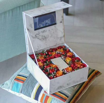 İyi fiyat 4.3 İnç Özel Video Kutusu 2000mAh Li-Ion Pil Video Hediye Kutusu Hafif çevrimiçi